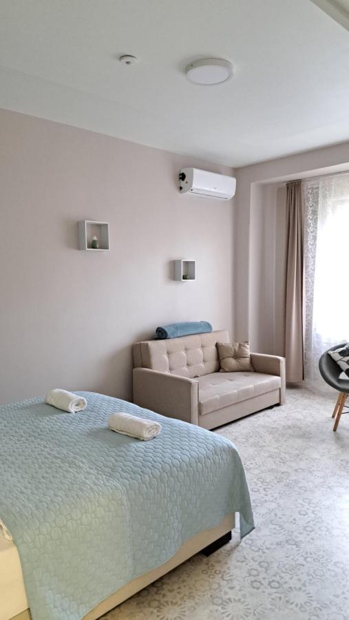 Eper Apartman Szeged Eksteriør bilde